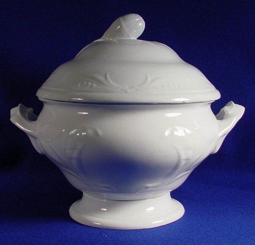 138535. Lily of the Valley shape -  covered toddy/punch bowl 